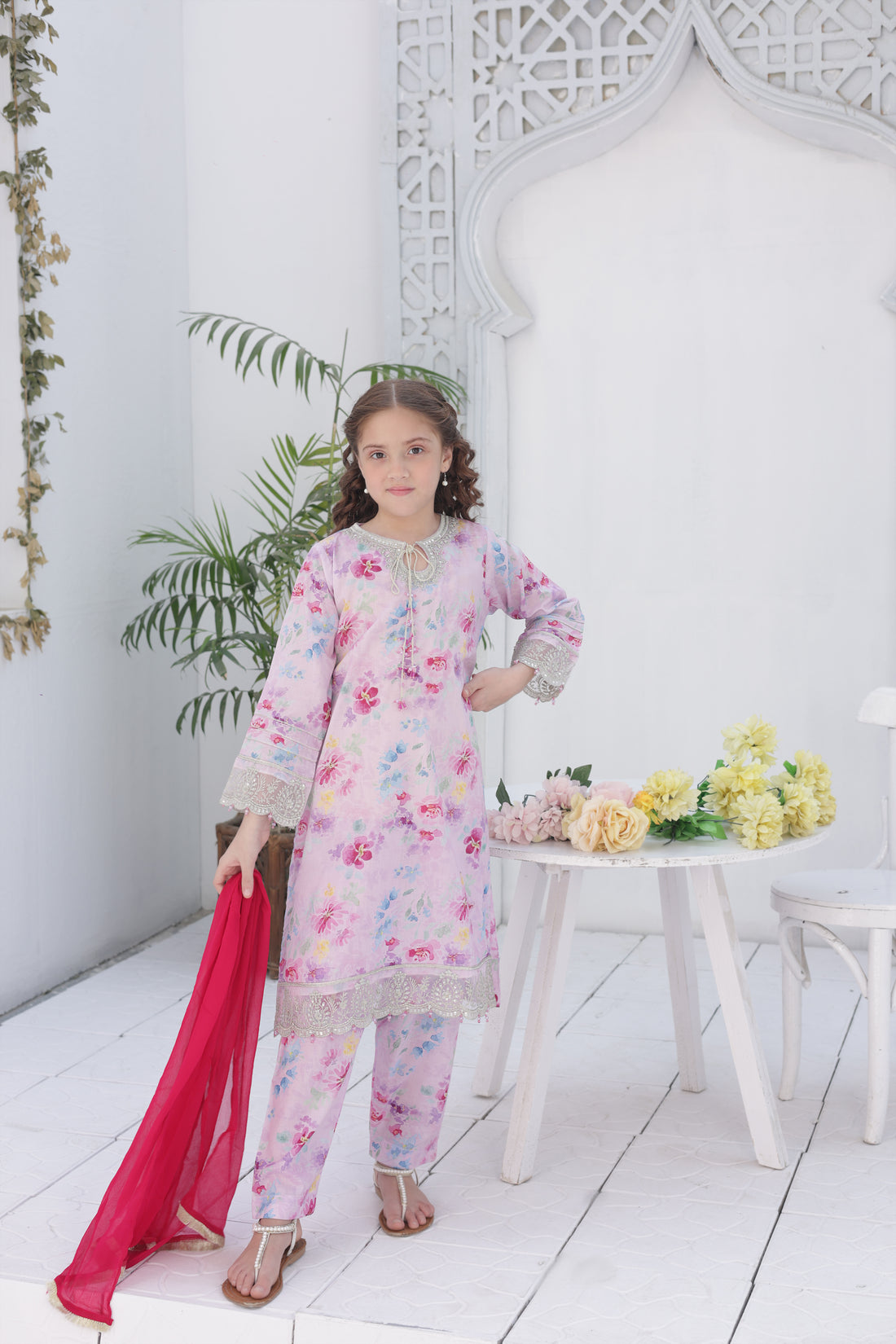Embroidered Girls’ Party Dress –