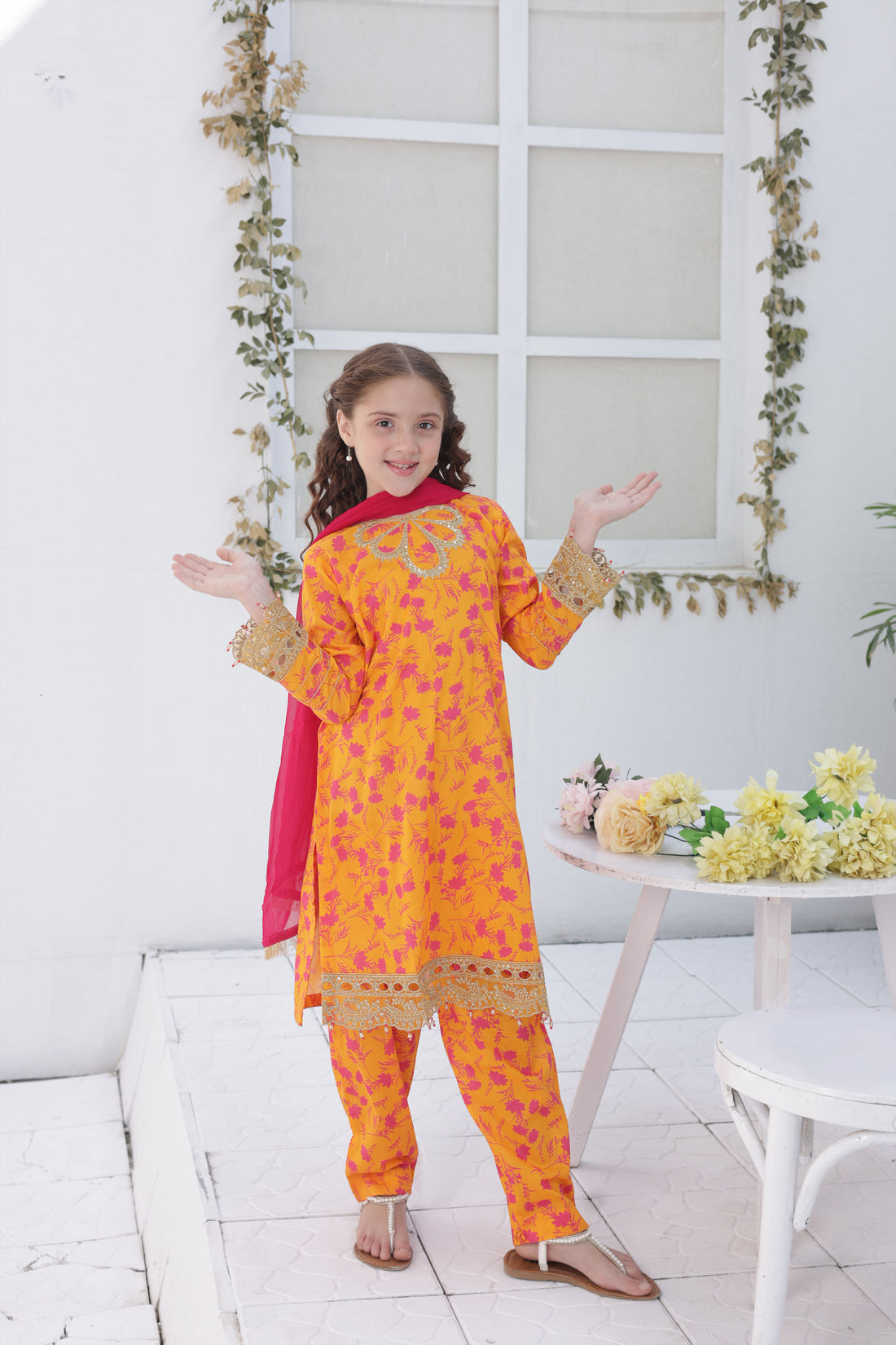 Embroidered Girls’ Party Dress –