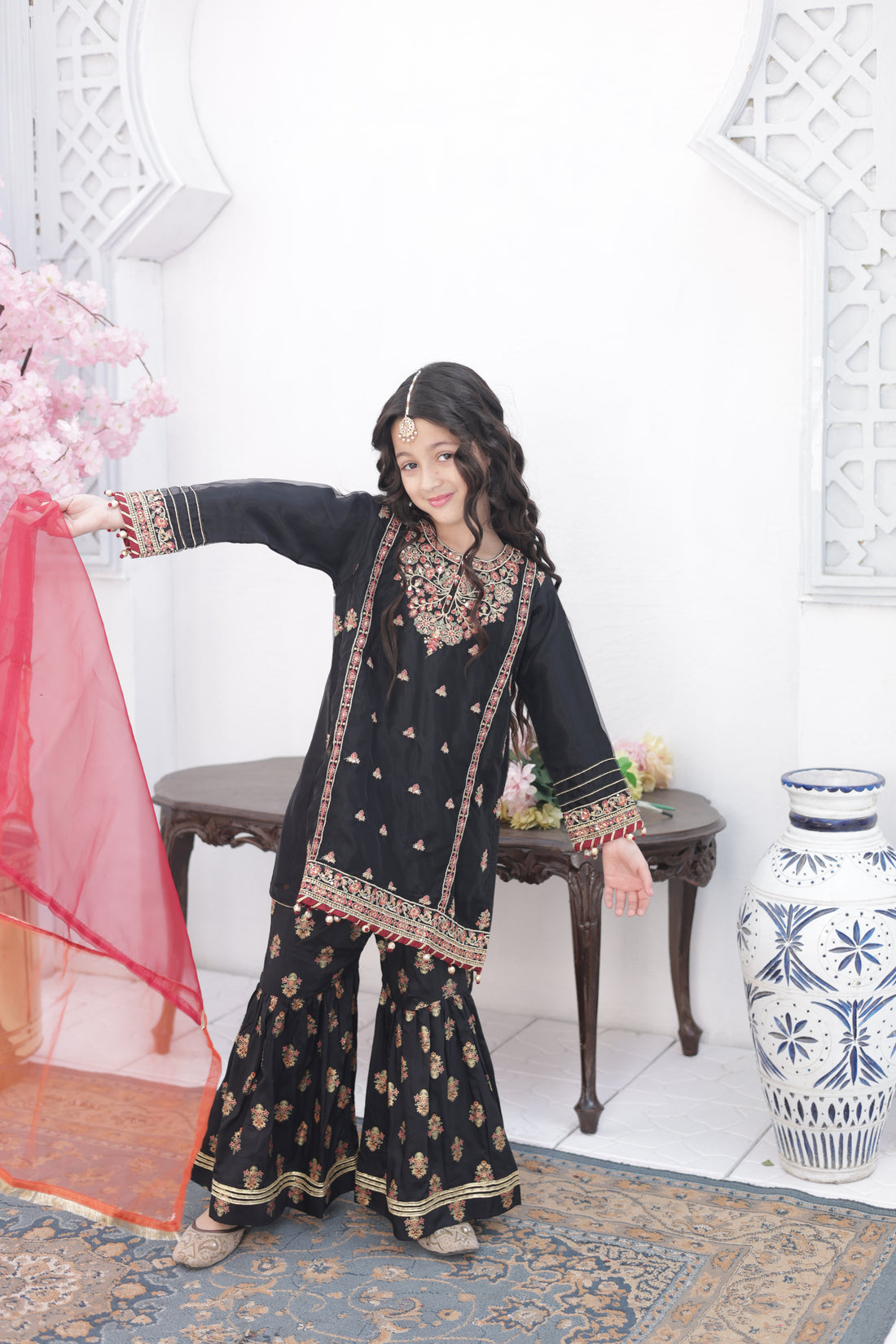 Embroidered Girls’ Party Dress – Black